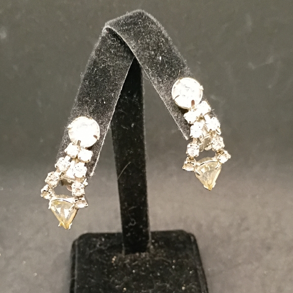 Vintage Jewelry - Elegant Silver and Gold Drop Earrings